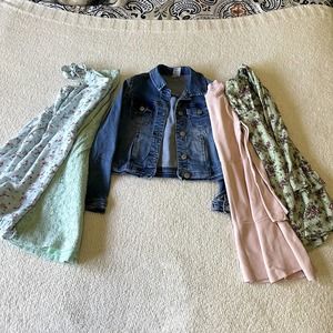Back to School Lot  - 4 x Size 7 and 8 Dresses and a Denim Jacket